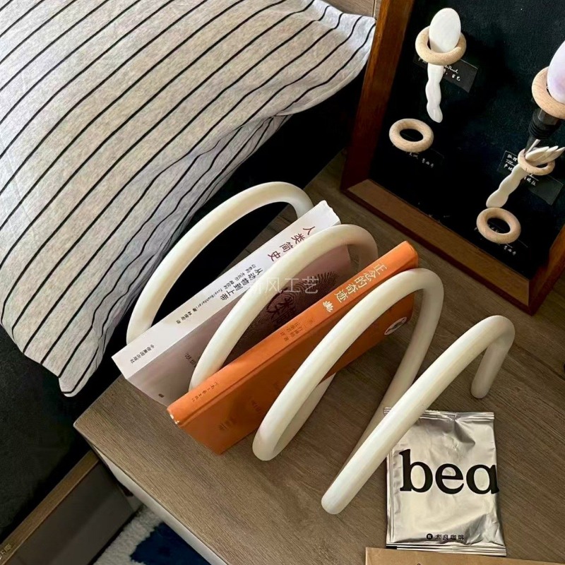 Kreatywny Minimalistyczny Meta – Home Decor Magazine recenzja i cena